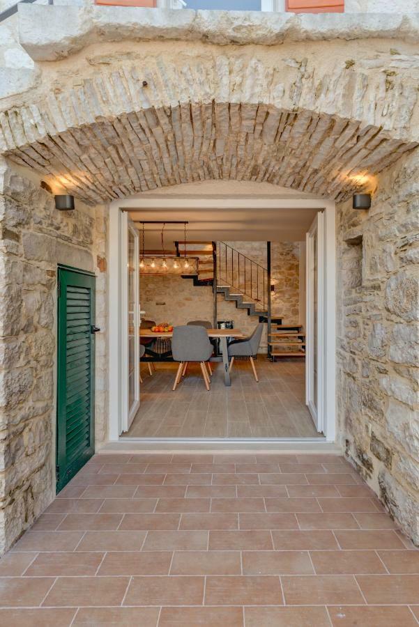 Holiday Home Rocca Supetar Kültér fotó